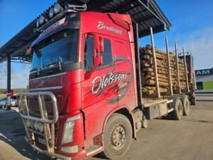 volvo-fh-13-540efde24cd.jpg 2015 Volvo FH 13 540 Trucks — Machinery Depot Pro