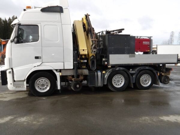 2012 Volvo FH 13+Palfinger Truck Platforms — Machinery Depot Pro