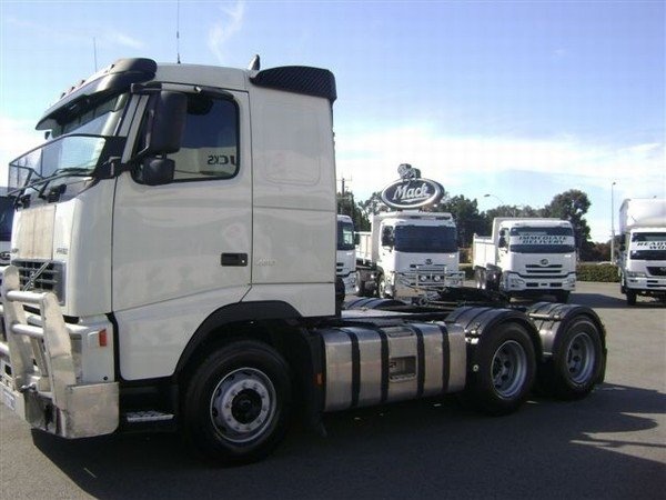 2005 Volvo FH12 Tractortrucksmain â€” Machinery Depot Pro