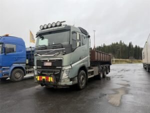 2014 Volvo FH16-540 Roadmaintenancetrucks — Machinery Depot Pro