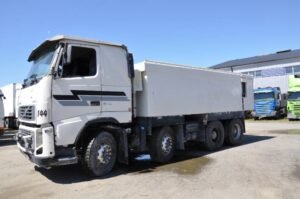 volvo-fh16-550-8x436c8a382.jpg 2010 Volvo FH16 550 8X4 Tipper Trucks — Machinery Depot Pro