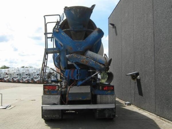 1997 Volvo FL 12 FL 12 Concrete Mixers â€” Machinery Depot Pro