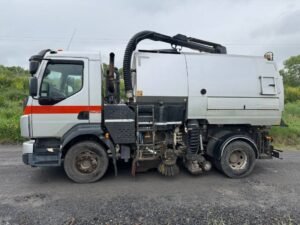 2017 Volvo FL 250 Sweeper Trucks — Machinery Depot Pro