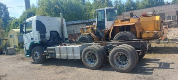 2012 Volvo FM 330 Trucks â€” Machinery Depot Pro