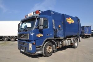 2004 Volvo FM9 4X2 300 Wastetrucks â€” Machinery Depot Pro