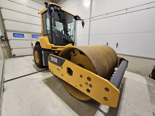 volvo-sd-135-b8f616718.jpg 2021 Volvo SD 135 B Rollers Compactors — Machinery Depot Pro