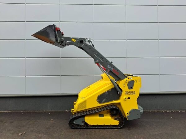 wacker-neuson-sm-100-esittelykd0c8a190.jpg 2024 Wacker Neuson SM 100 Crawler Loaders — Machinery Depot Pro