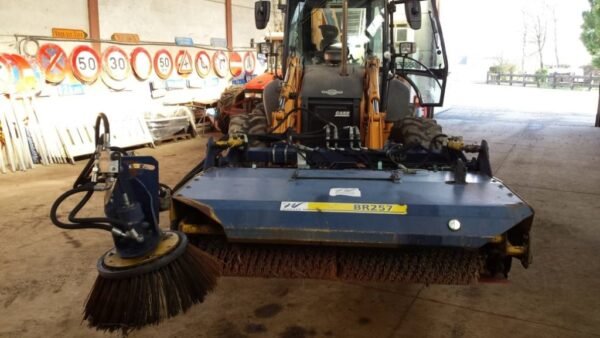 warzee-br2570995267d.jpg 2007 Warzee BR257 Constructionbrushes — Machinery Depot Pro