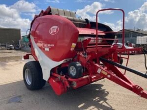 welger-v160-round-balera528c3f7.jpg 2016 Welger V160 Roundbalers — Machinery Depot Pro
