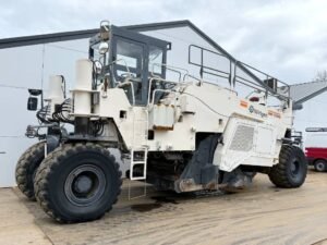 wirtgen-wr2500s-airco-backup-cd8762f3d.jpg 2001 Wirtgen WR2500S - Asphaltrecyclers — Machinery Depot Pro
